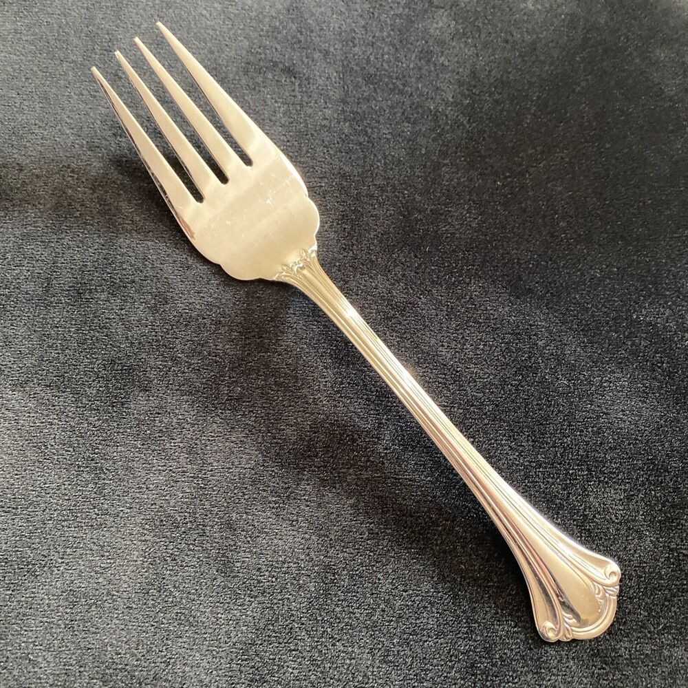 Wallace Resplendence Glossy 18/10 Stainless 8 5/8" Cold Meat Fork Serving Piece